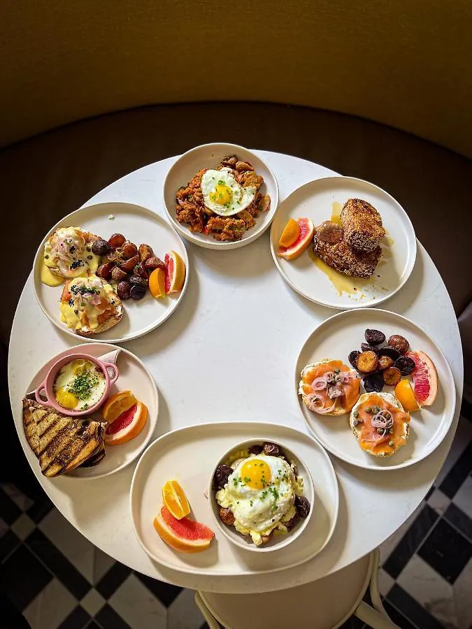 ****  The Metcalfe By Gray Collection Hotel Ottawa Canada