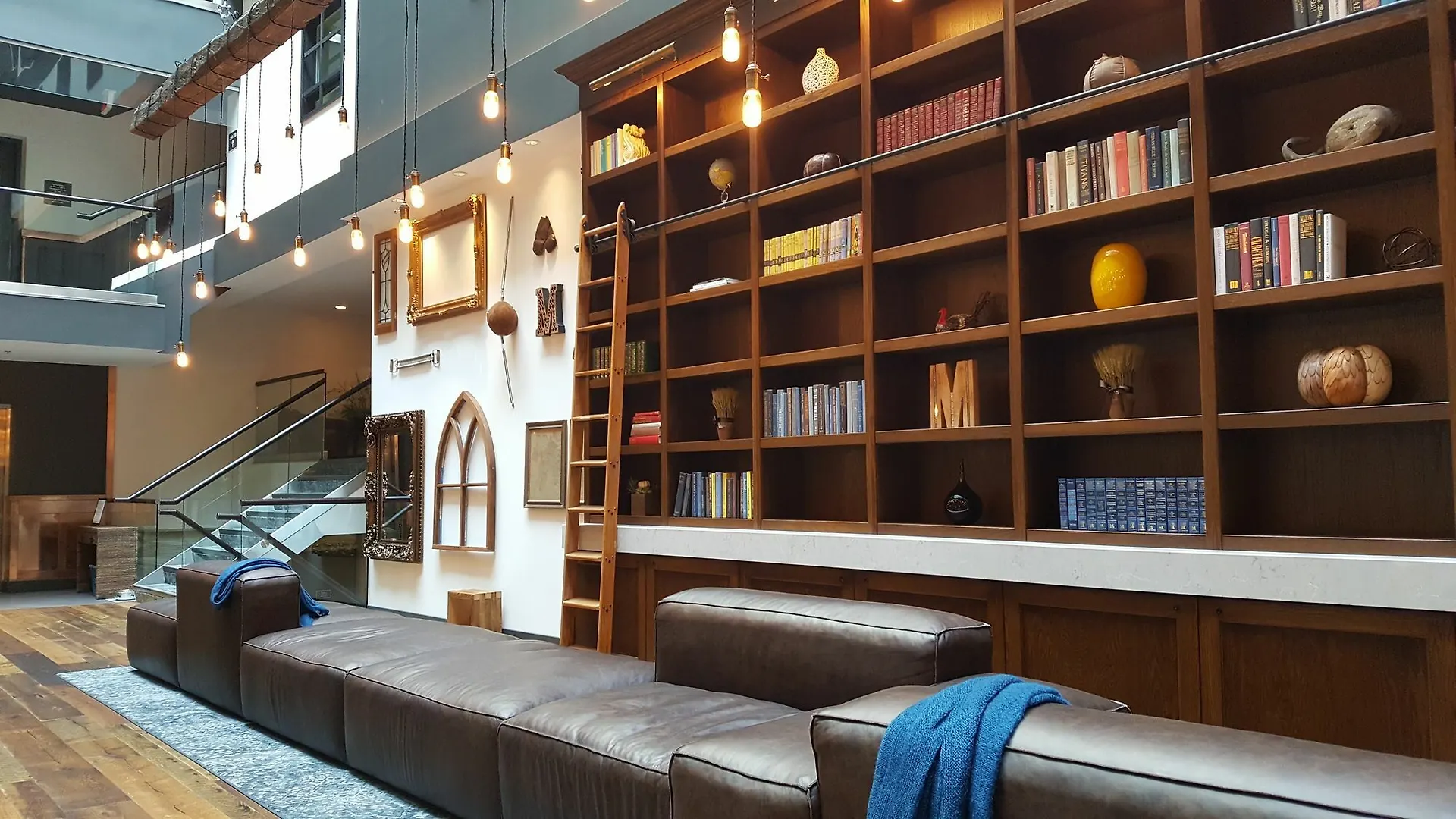 The Metcalfe By Gray Collection Hotel Ottawa Canada